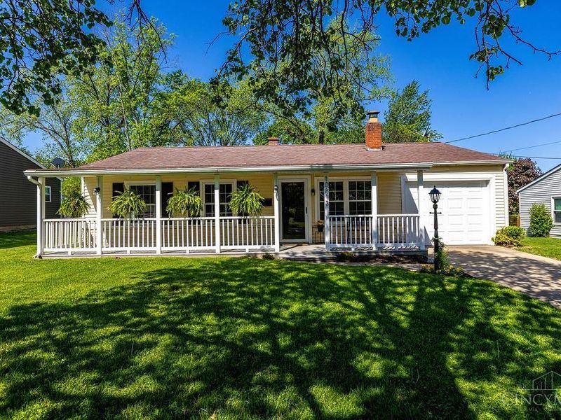 10813 Thornview Drive, Sharonville, OH 45241 Photo 1