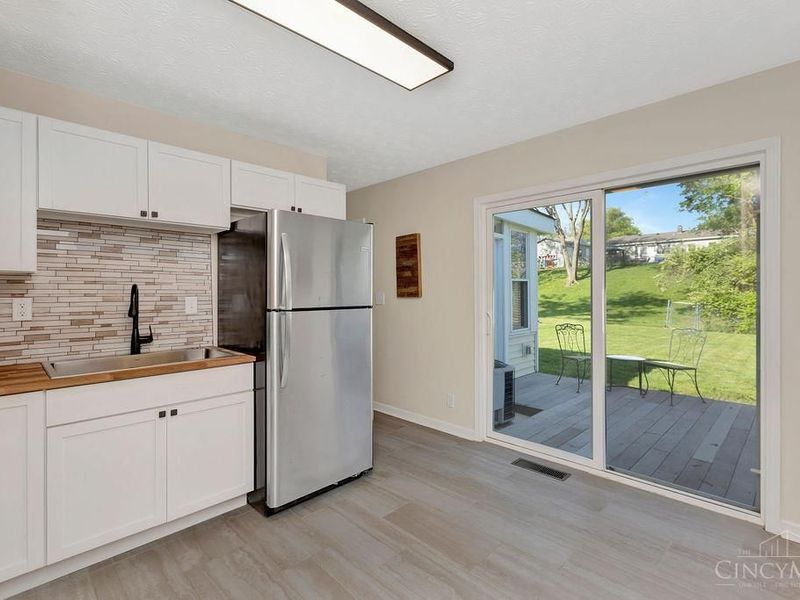 10813 Thornview Drive, Sharonville, OH 45241 Photo 13