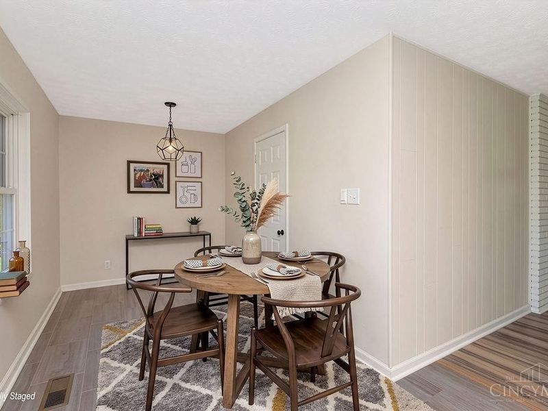 10813 Thornview Drive, Sharonville, OH 45241 Photo 14