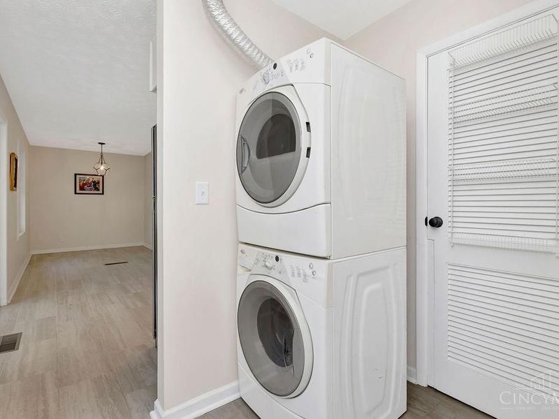 10813 Thornview Drive, Sharonville, OH 45241 Photo 24