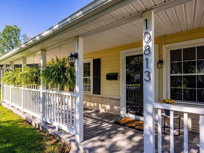 10813 Thornview Drive, Sharonville, OH 45241 Photo 3