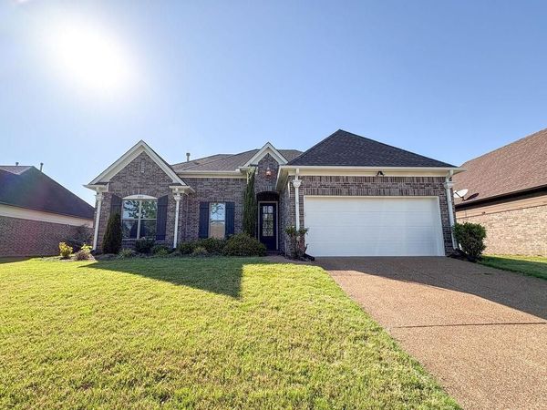 2211 COLERIDGE CV, Unincorporated, TN 38016