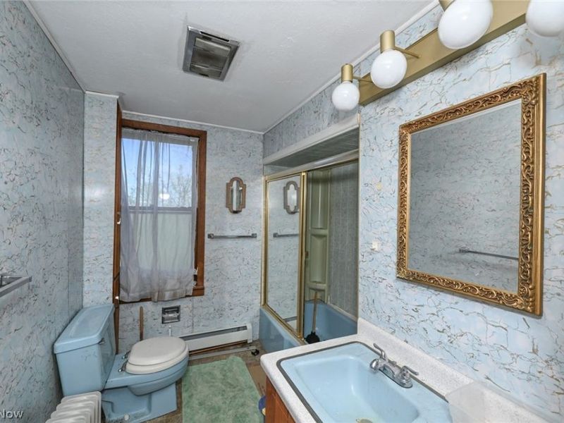 8212 White Road, Burbank, OH 44214 Photo 12