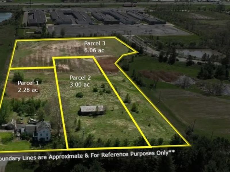 8212 White Road, Burbank, OH 44214 Photo 2