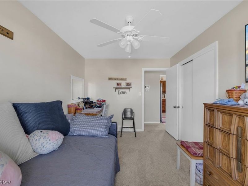 5590 Queens Highway, Parma, OH 44130 Photo 22