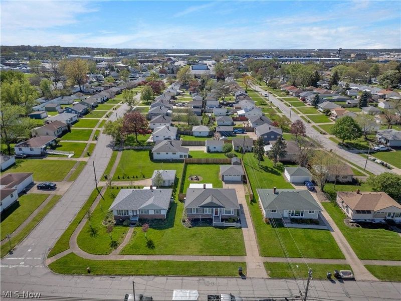 5590 Queens Highway, Parma, OH 44130 Photo 31