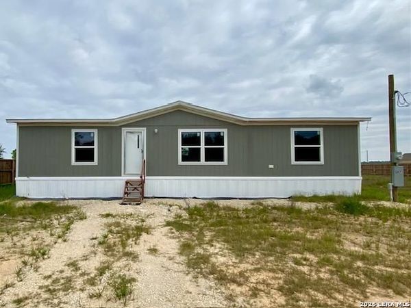 1207 Long Leaf Pine St, Huffman, TX 77336