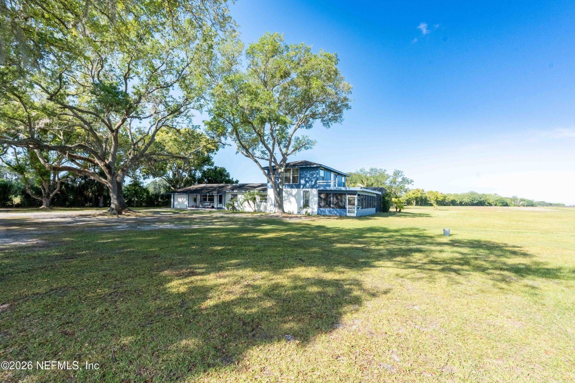 7001 W Jones Ave Avenue, Mount Dora, FL 32757 Photo