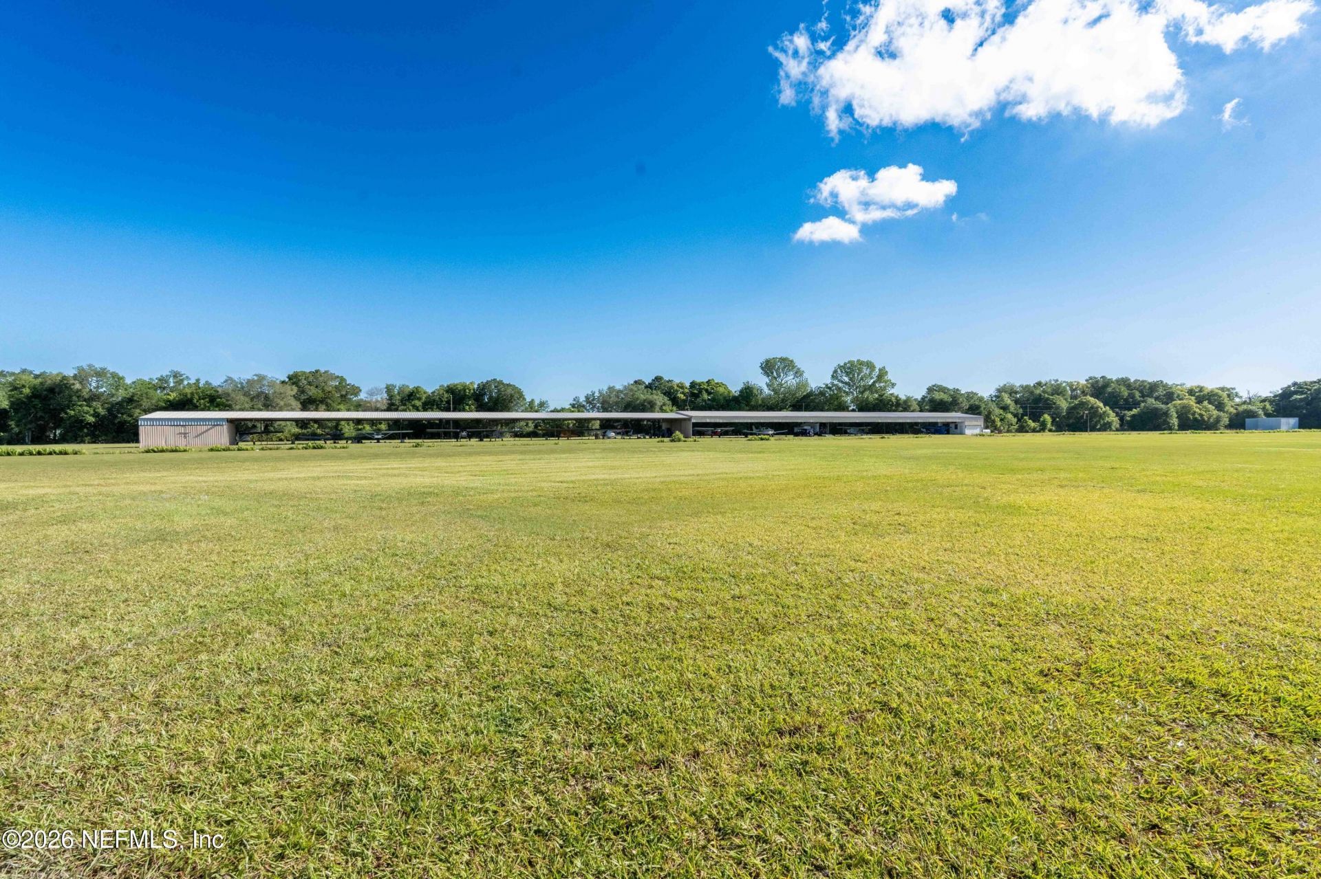 7001 W Jones Ave Avenue, Mount Dora, FL 32757 Photo