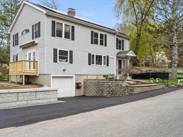 6 Brook Lane, Southborough, MA 01772