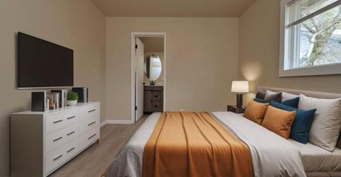 308 6th St, Roseville, CA 95678 Photo