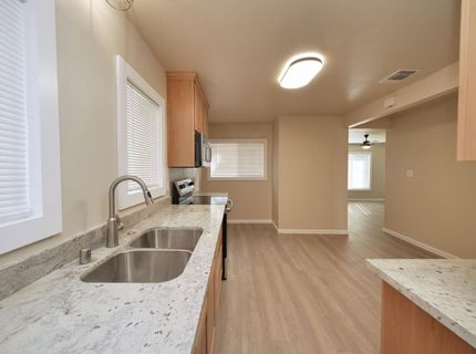 308 6th St, Roseville, CA 95678 Photo