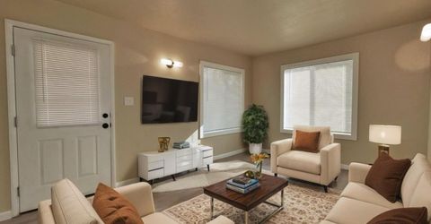 308 6th St, Roseville, CA 95678 Photo