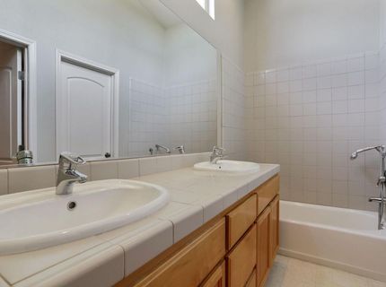 3437 Waterfront Cir, Stockton, CA 95209 Photo