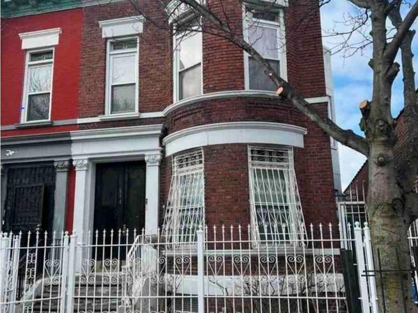 861 Manida Street , Bronx, NY 10474