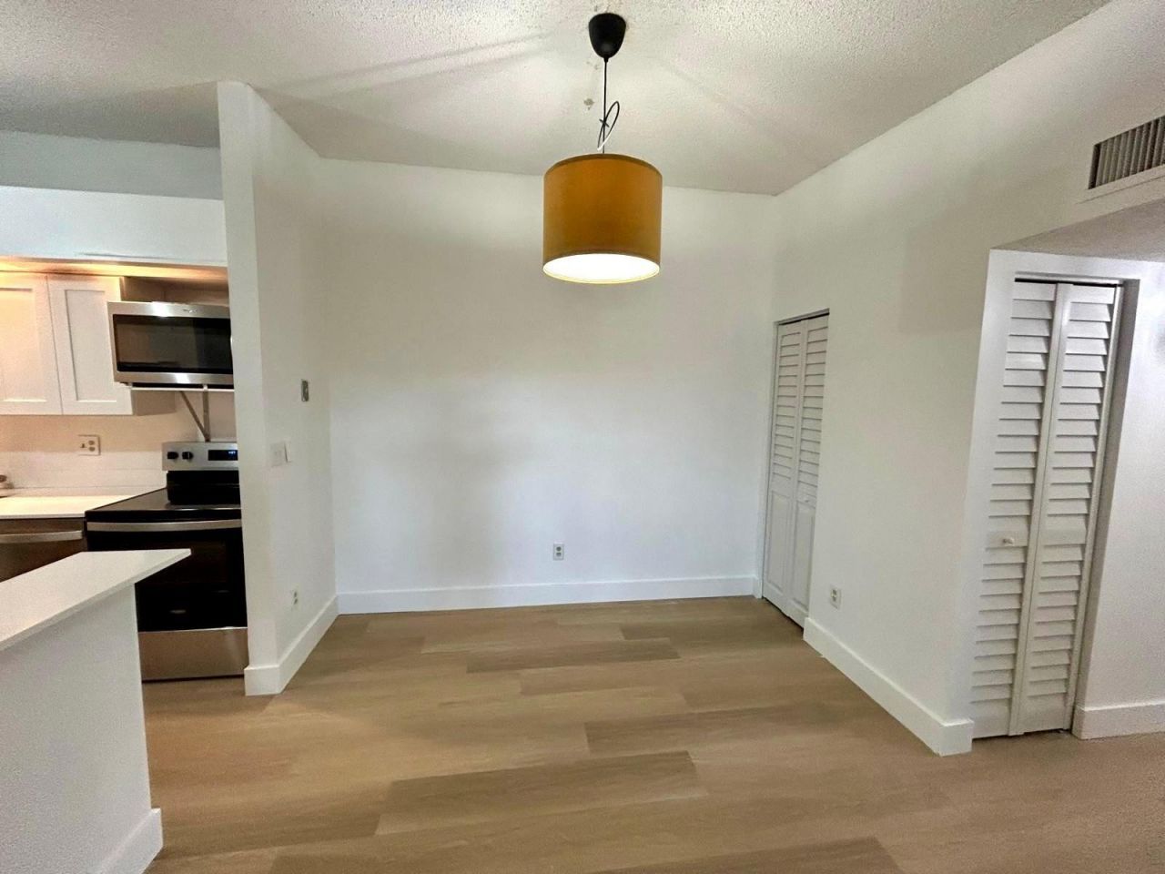 9624 S Belfort Circle, Unit 202, Tamarac, FL 33321 Photo