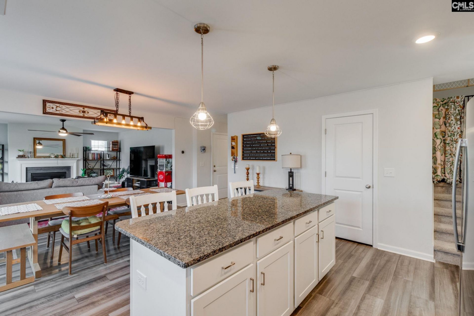 709 Pink Rose  Photo 20