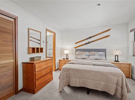 335 Ski Way, Unit 313, Incline Village, NV 89451 Photo