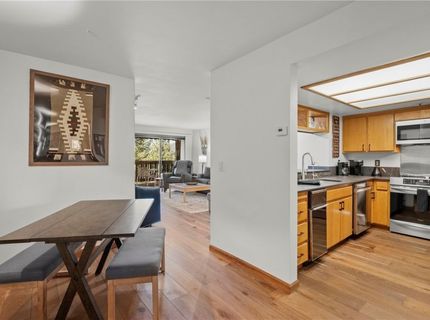 335 Ski Way, Unit 313, Incline Village, NV 89451 Photo