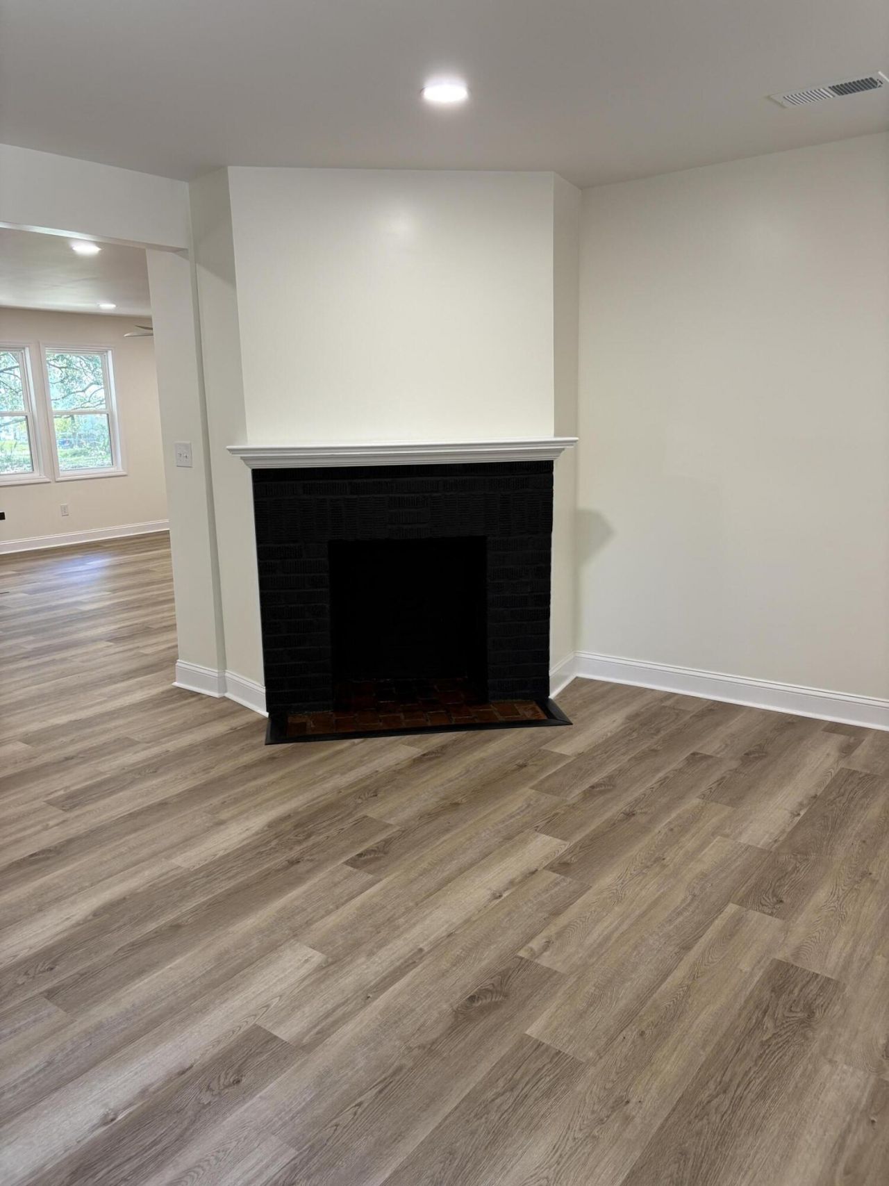 516 Dodge Lane Photo 16