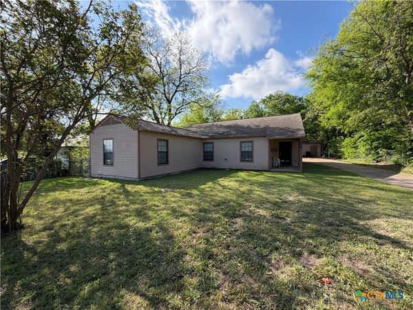 612 Carrie Avenue , Killeen, TX 76541