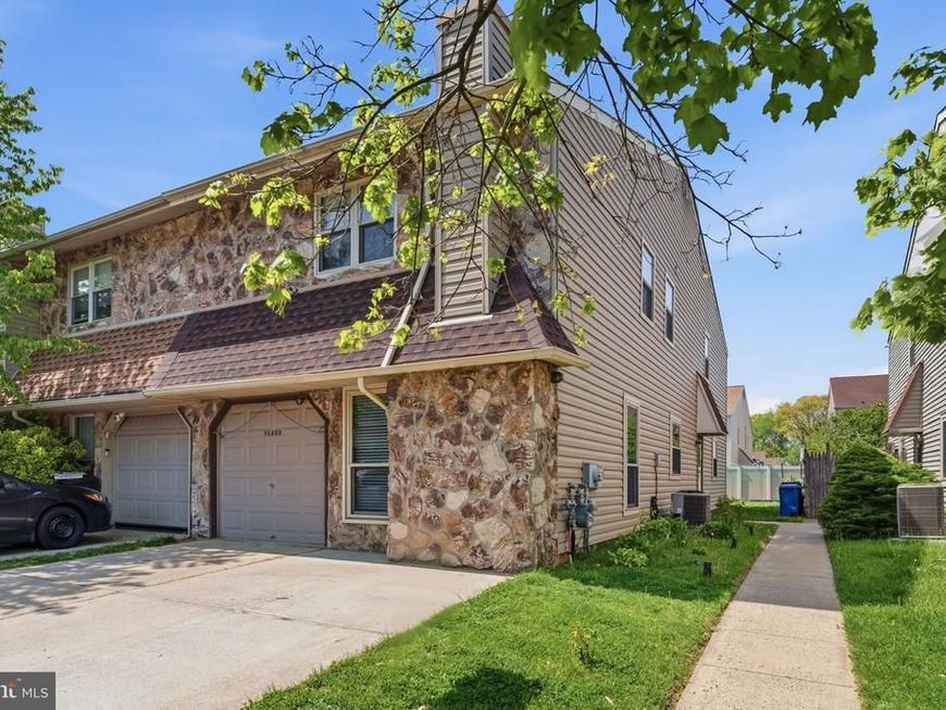 10222 Dedaker Street, Philadelphia, PA 19116 Main Photo