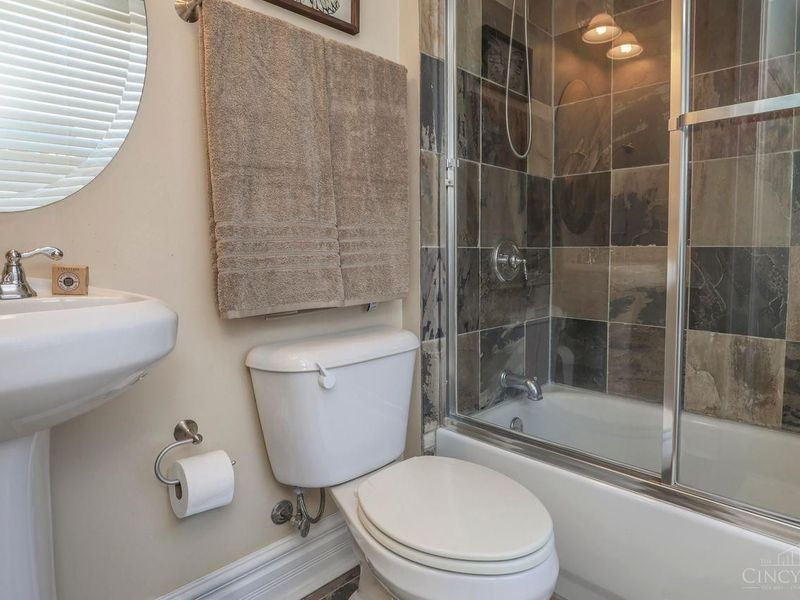 2324 Park Avenue, Unit 11, Cincinnati, OH 45206 Photo 32