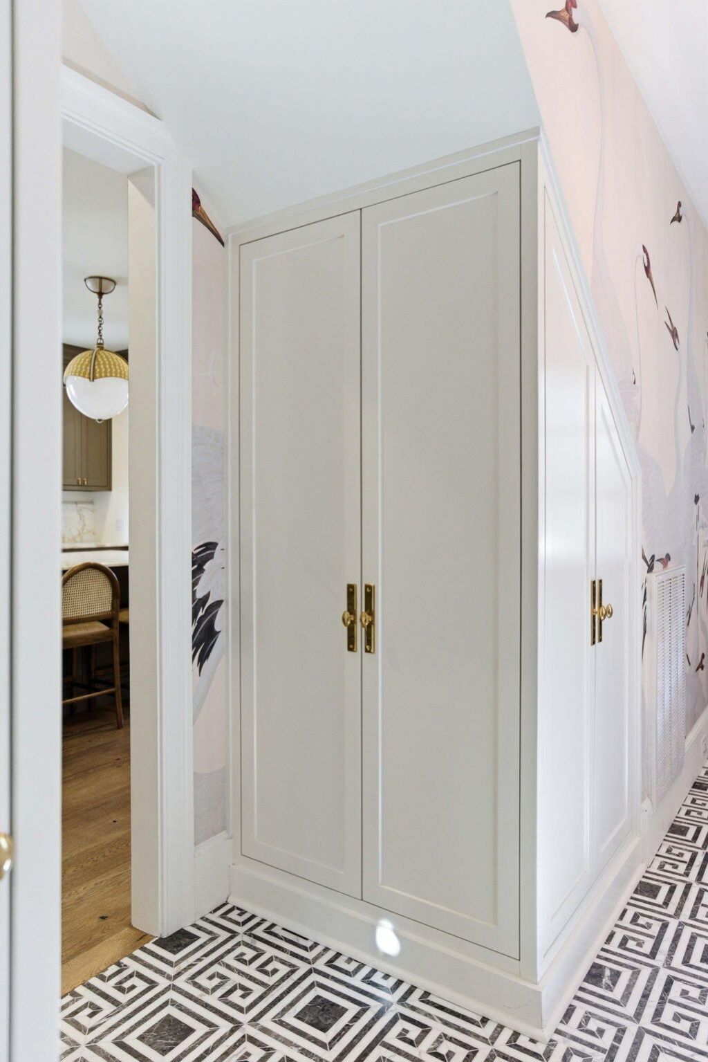 55 Elizabeth Street Photo 12