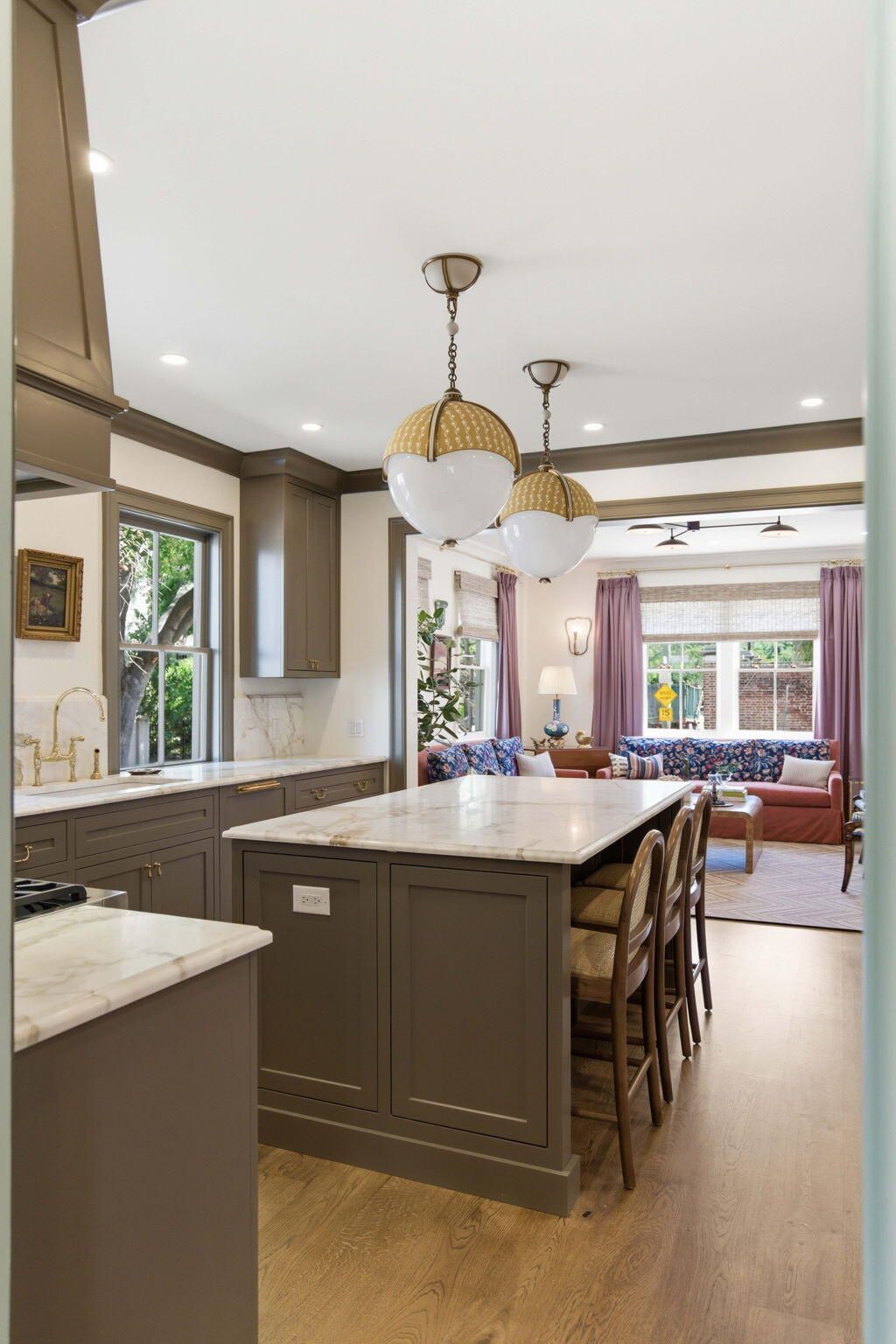 55 Elizabeth Street Photo 18