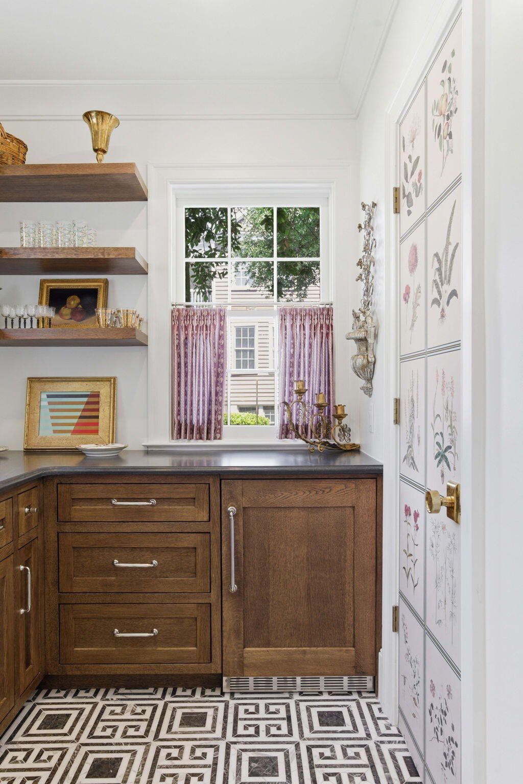 55 Elizabeth Street Photo 20