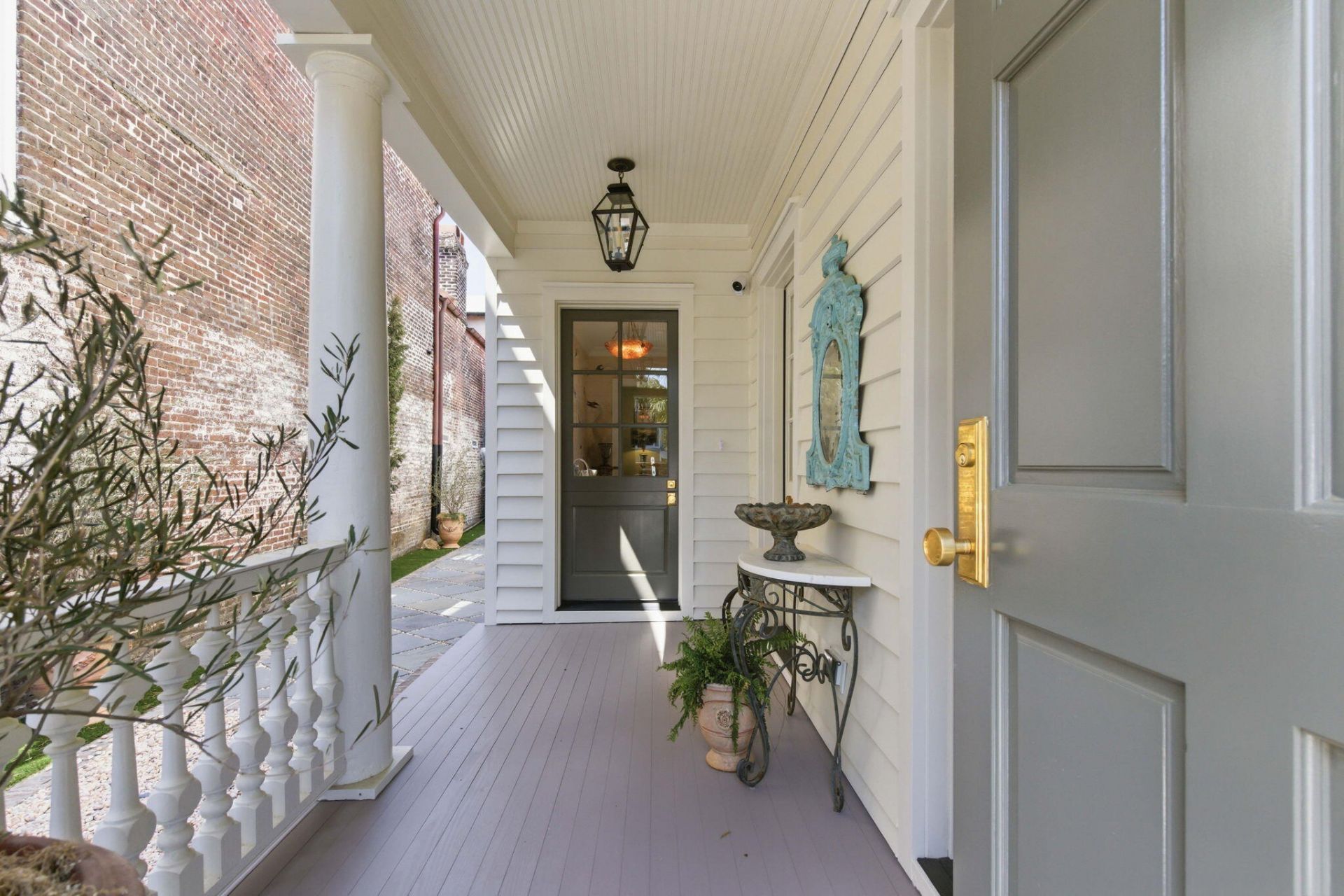 55 Elizabeth Street Photo 5