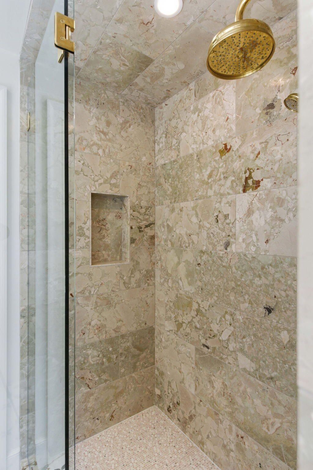 55 Elizabeth Street Photo 53