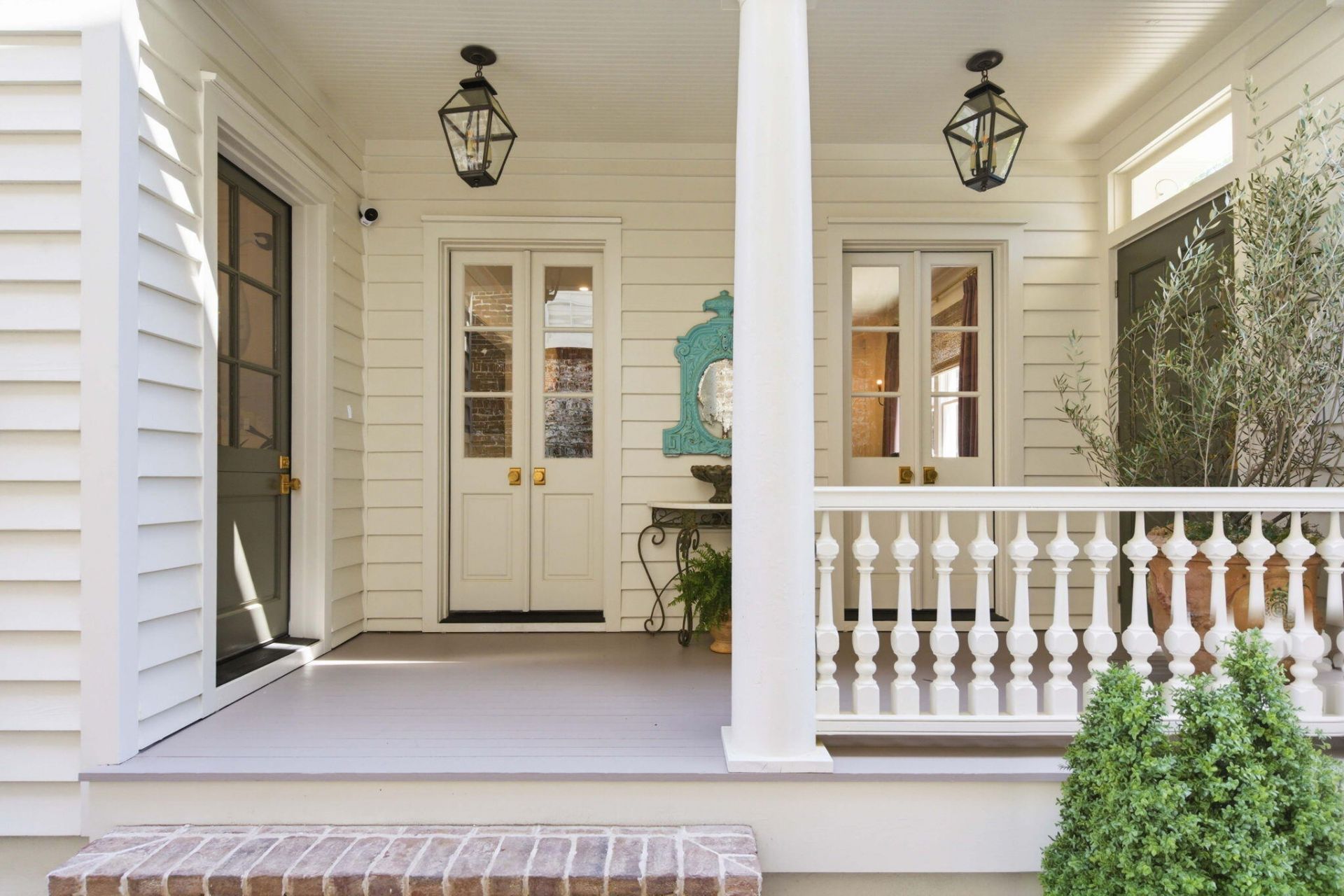 55 Elizabeth Street Photo 6