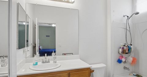 1913 St Augustine Ct, Modesto, CA 95358 Photo