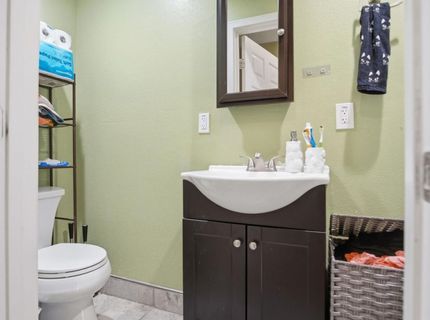 1913 St Augustine Ct, Modesto, CA 95358 Photo