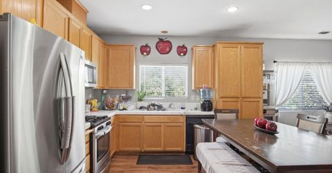 1913 St Augustine Ct, Modesto, CA 95358 Photo