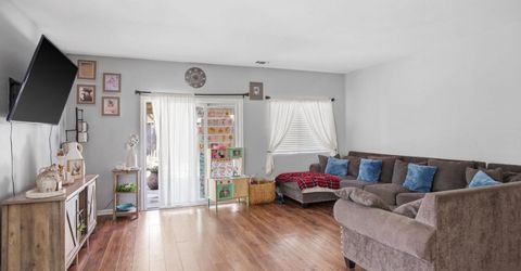 1913 St Augustine Ct, Modesto, CA 95358 Photo