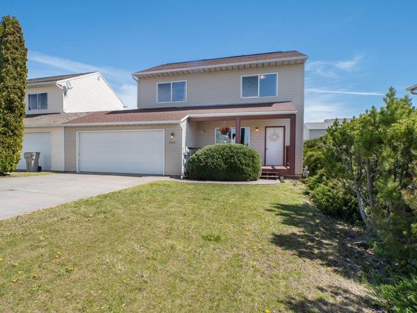 540 SE Shoemaker Pl, Pullman, WA 99163