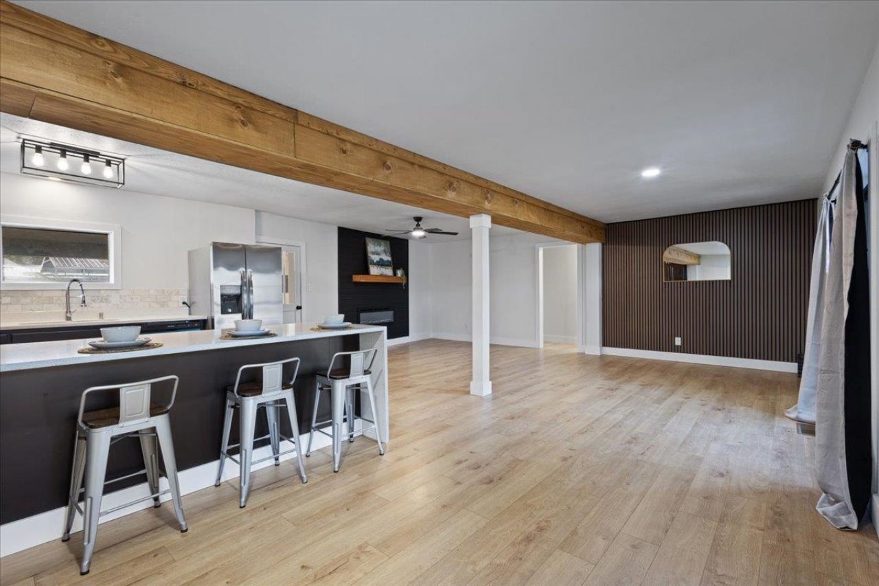 413 E Elm Street , Perry, FL 32347 Photo