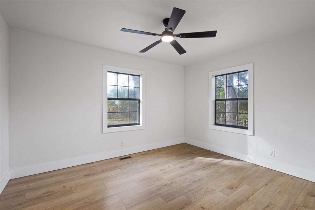 413 E Elm Street , Perry, FL 32347 Photo