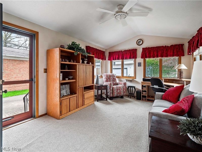 4466 W 215th Street, Fairview Park, OH 44126 Photo 22