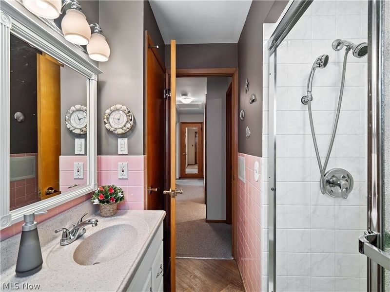 4466 W 215th Street, Fairview Park, OH 44126 Photo 25