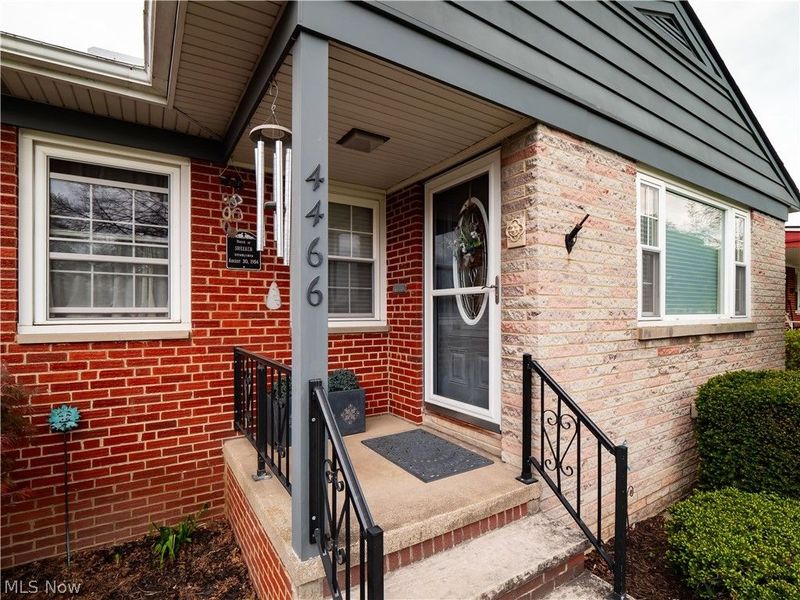 4466 W 215th Street, Fairview Park, OH 44126 Photo 3