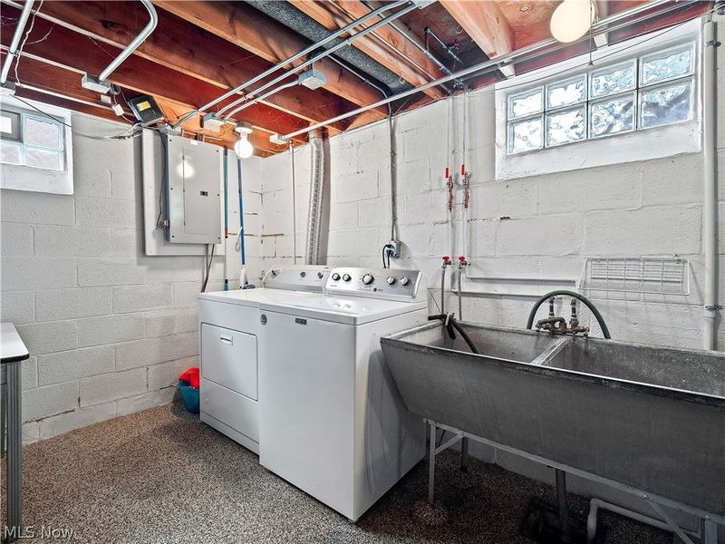 4466 W 215th Street, Fairview Park, OH 44126 Photo 31