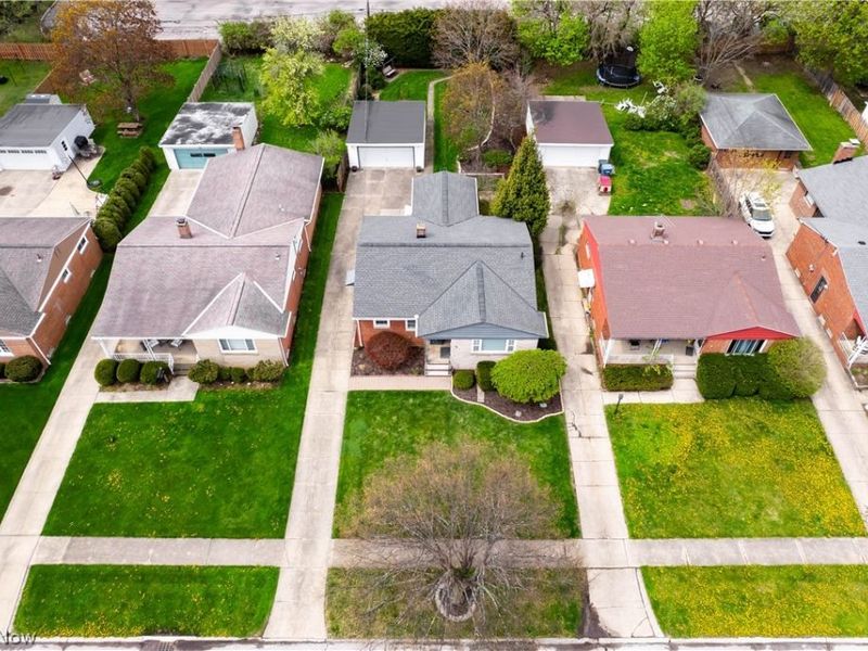 4466 W 215th Street, Fairview Park, OH 44126 Photo 46