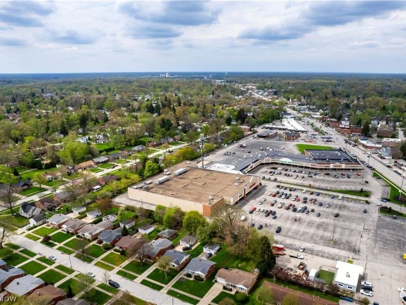 4466 W 215th Street, Fairview Park, OH 44126 Photo 47