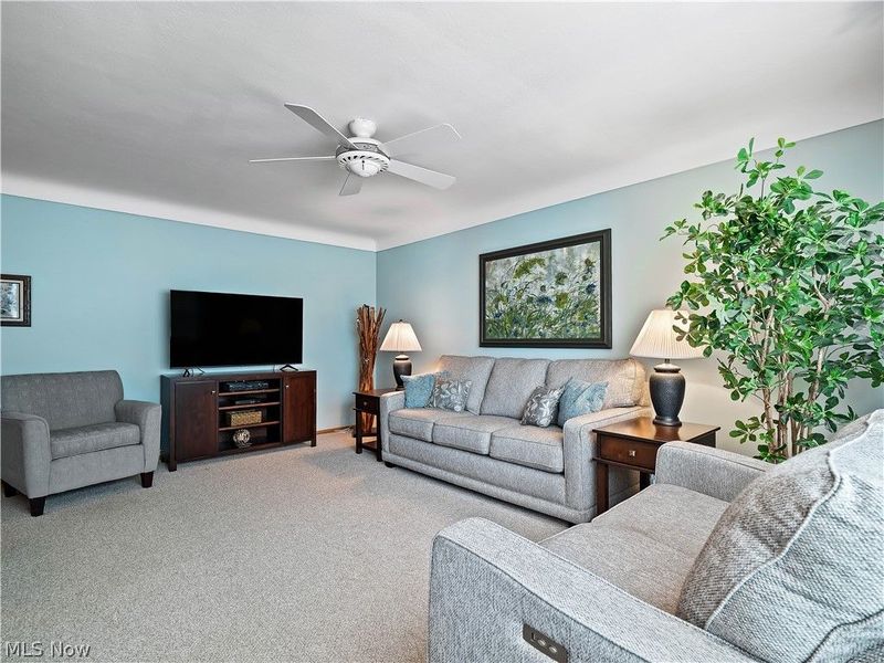 4466 W 215th Street, Fairview Park, OH 44126 Photo 6