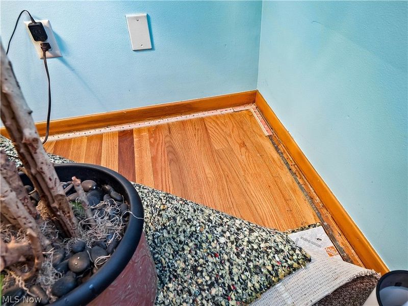 4466 W 215th Street, Fairview Park, OH 44126 Photo 8