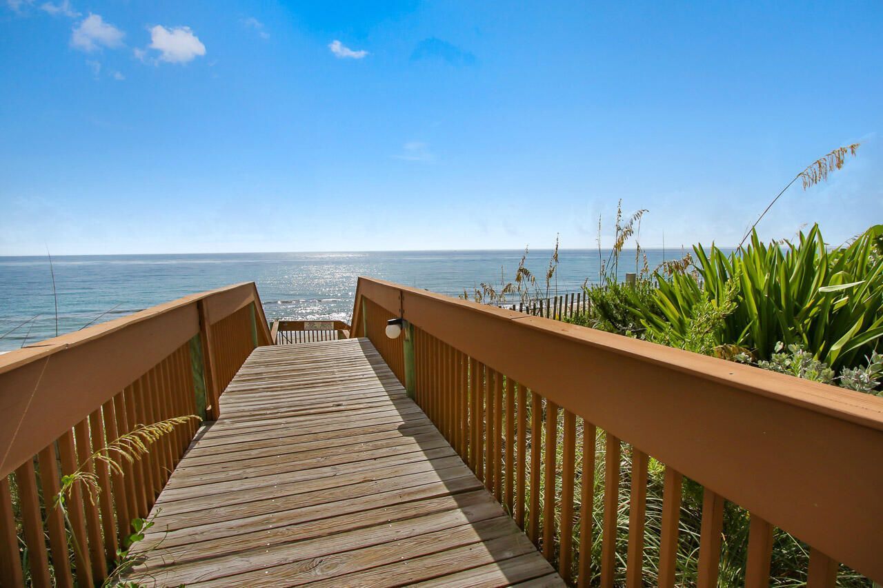 5540 N Ocean Drive, Unit 7b, Singer Island, FL 33404 Photo