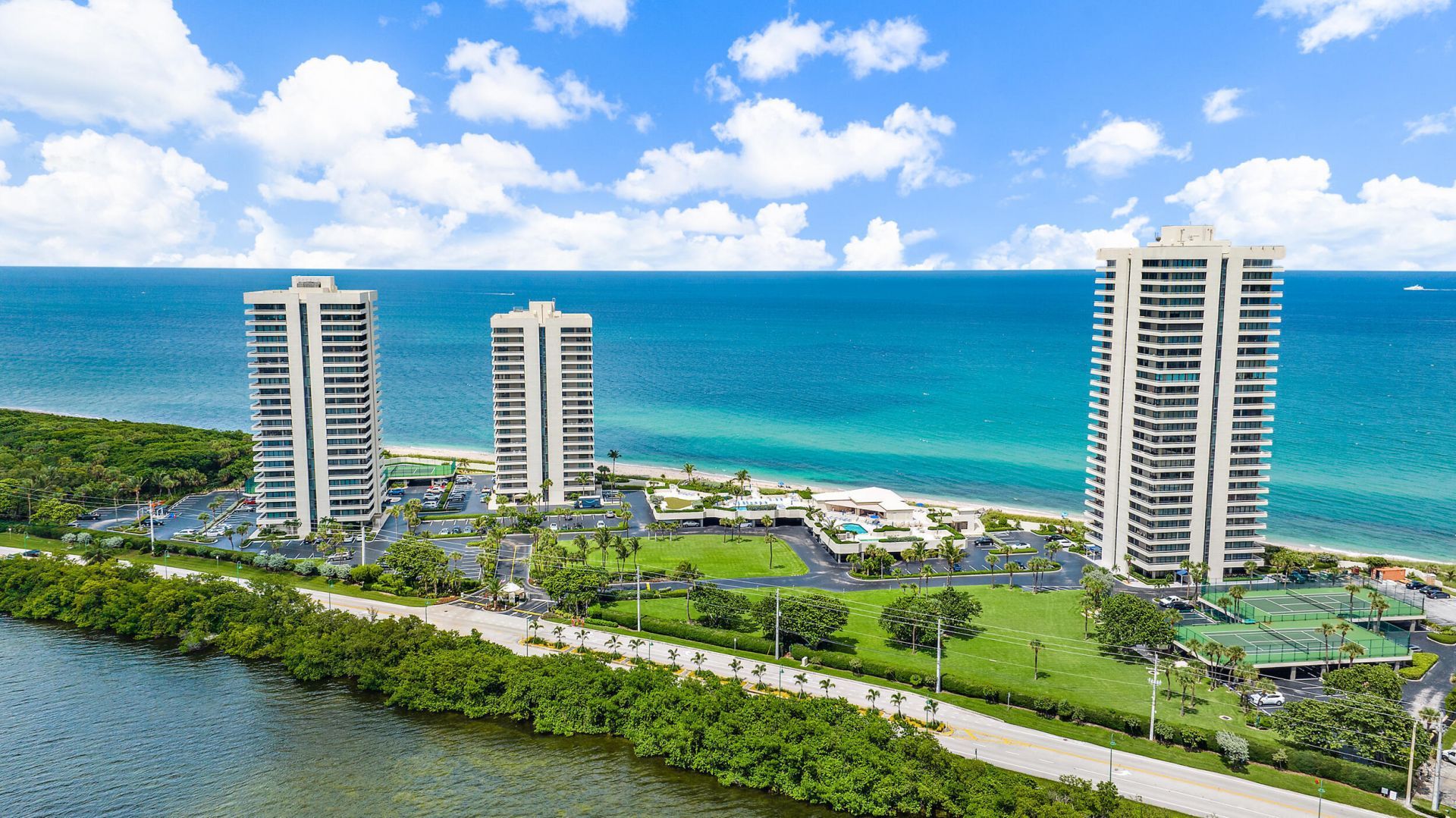 5540 N Ocean Drive, Unit 7b, Singer Island, FL 33404 Photo